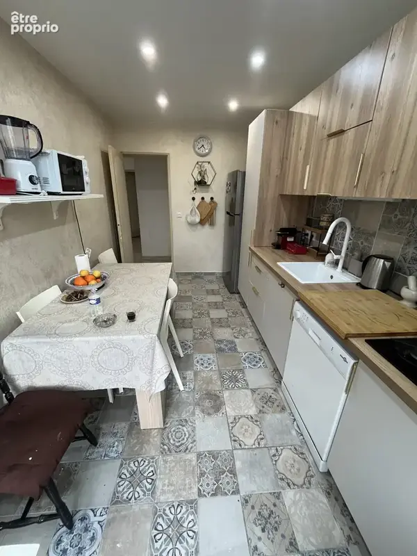 Grande Maison Familiale avec revenu locatif ! - photo 7