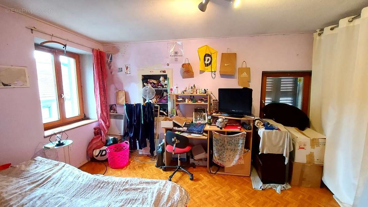 Maison à RUSS