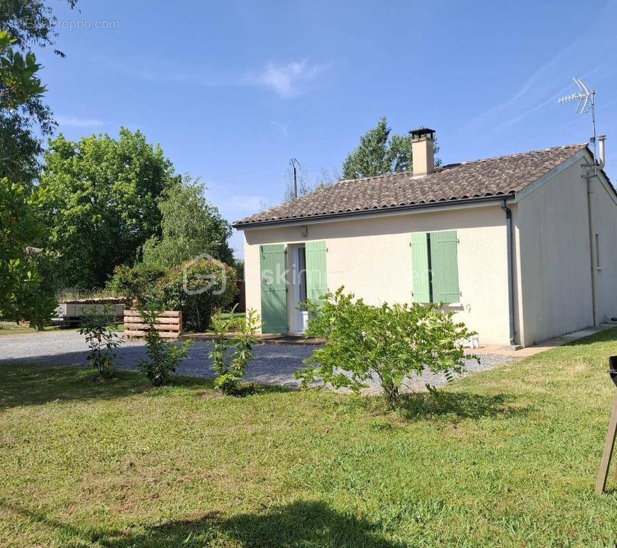 Maison à BAZAS
