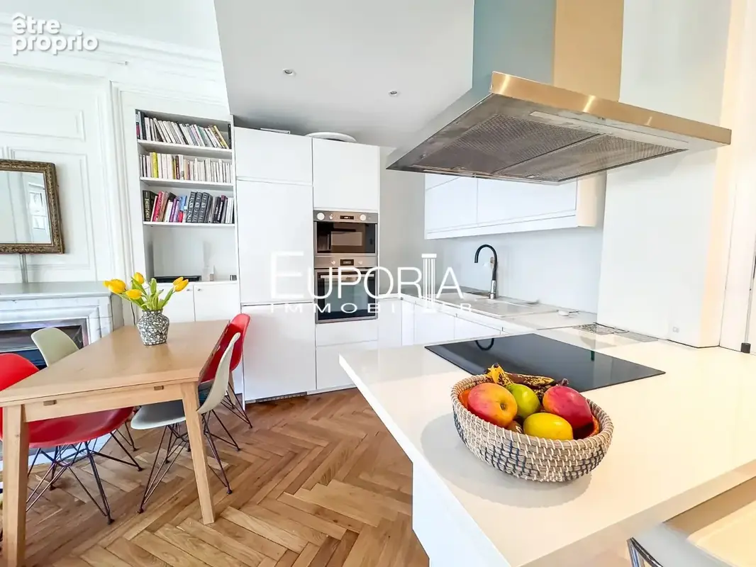 Appartement 3 pièces 62 m² à vendre à Lyon-1e (69001) - photo 2