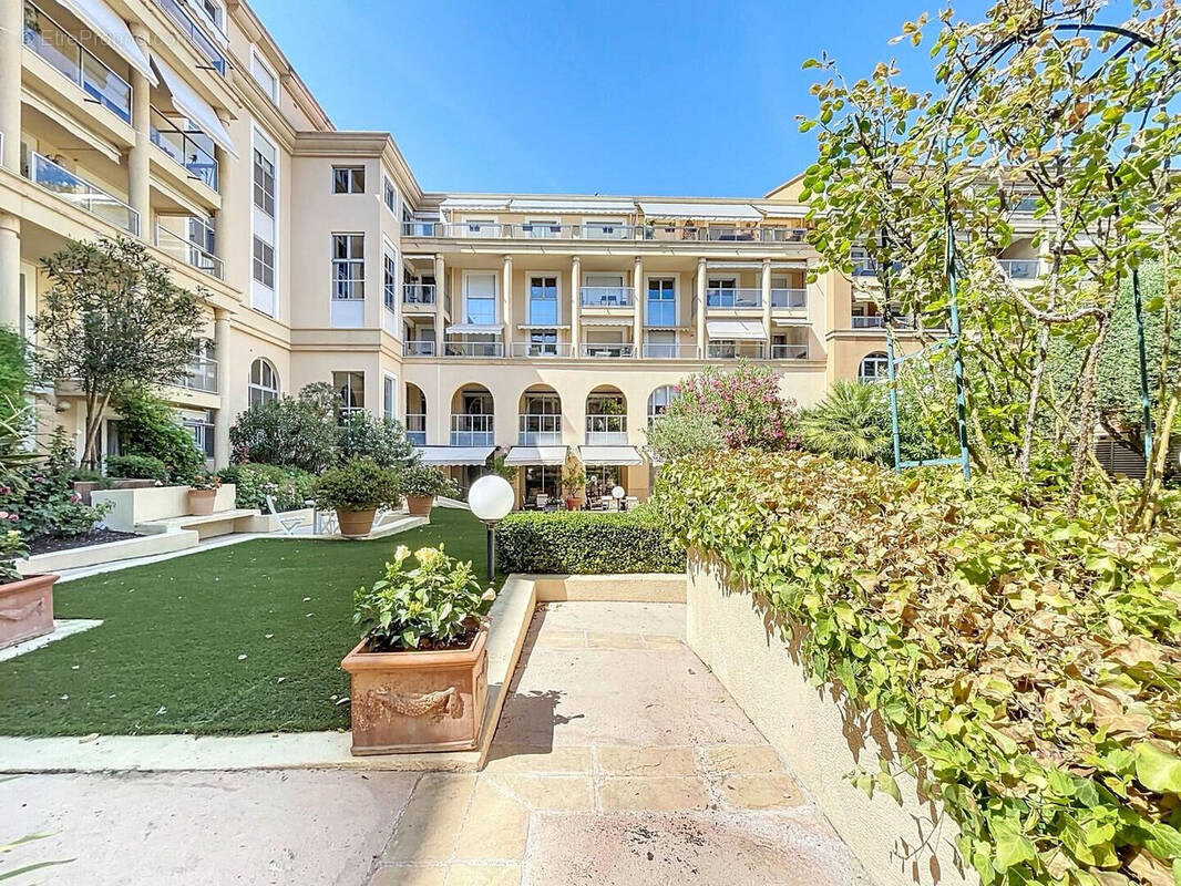 Appartement à AIX-EN-PROVENCE