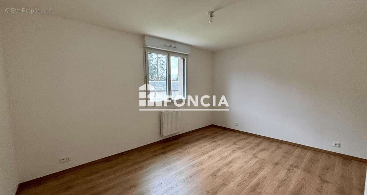 Maison à SAINT-CYR-SUR-LOIRE