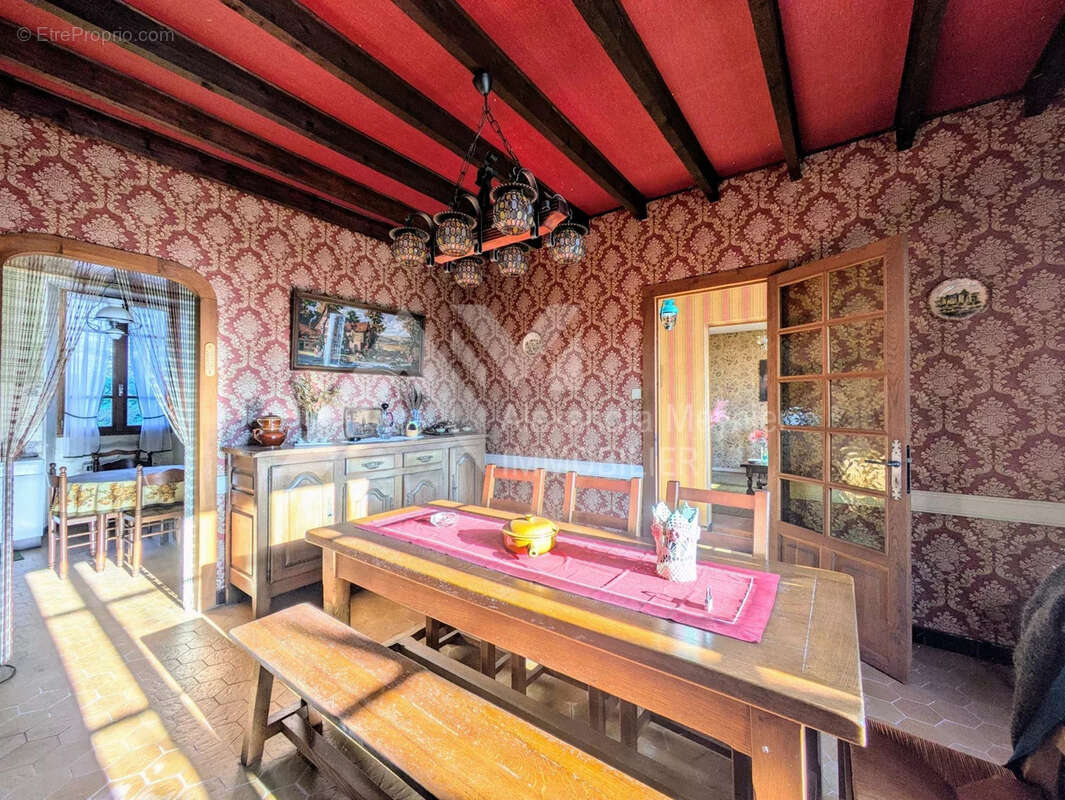 Maison à SAINT-JUST-DE-CLAIX