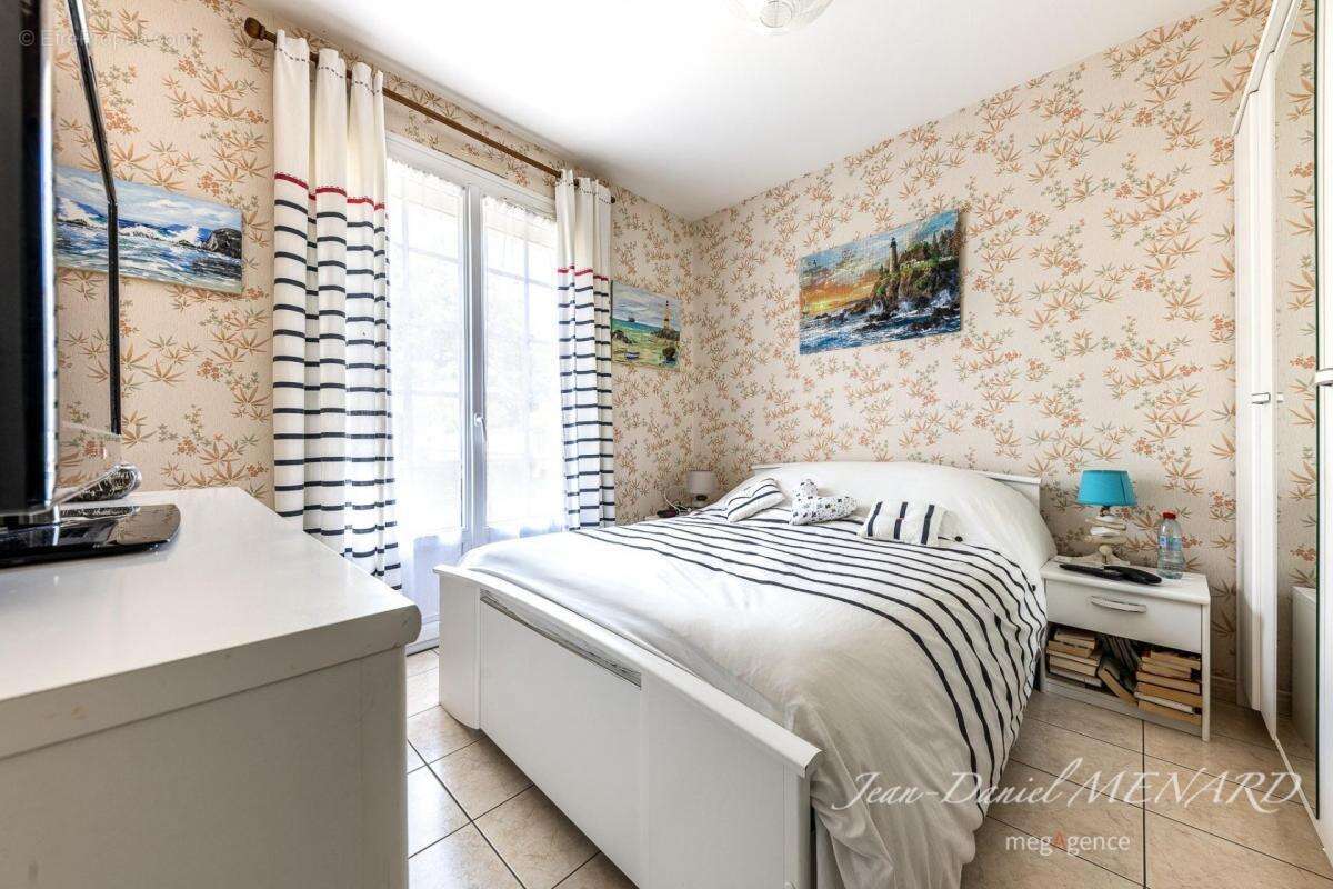 Maison à LE VIVIER-SUR-MER