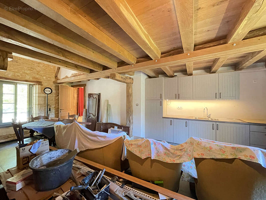 Appartement à CUBJAC