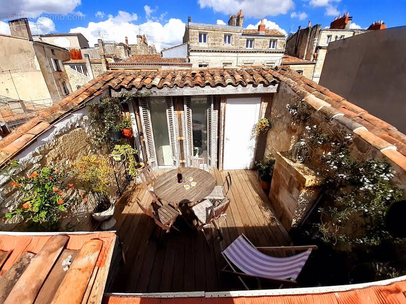 Appartement à BORDEAUX