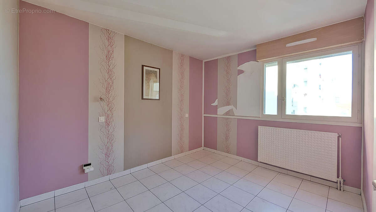 Appartement à SEYNOD