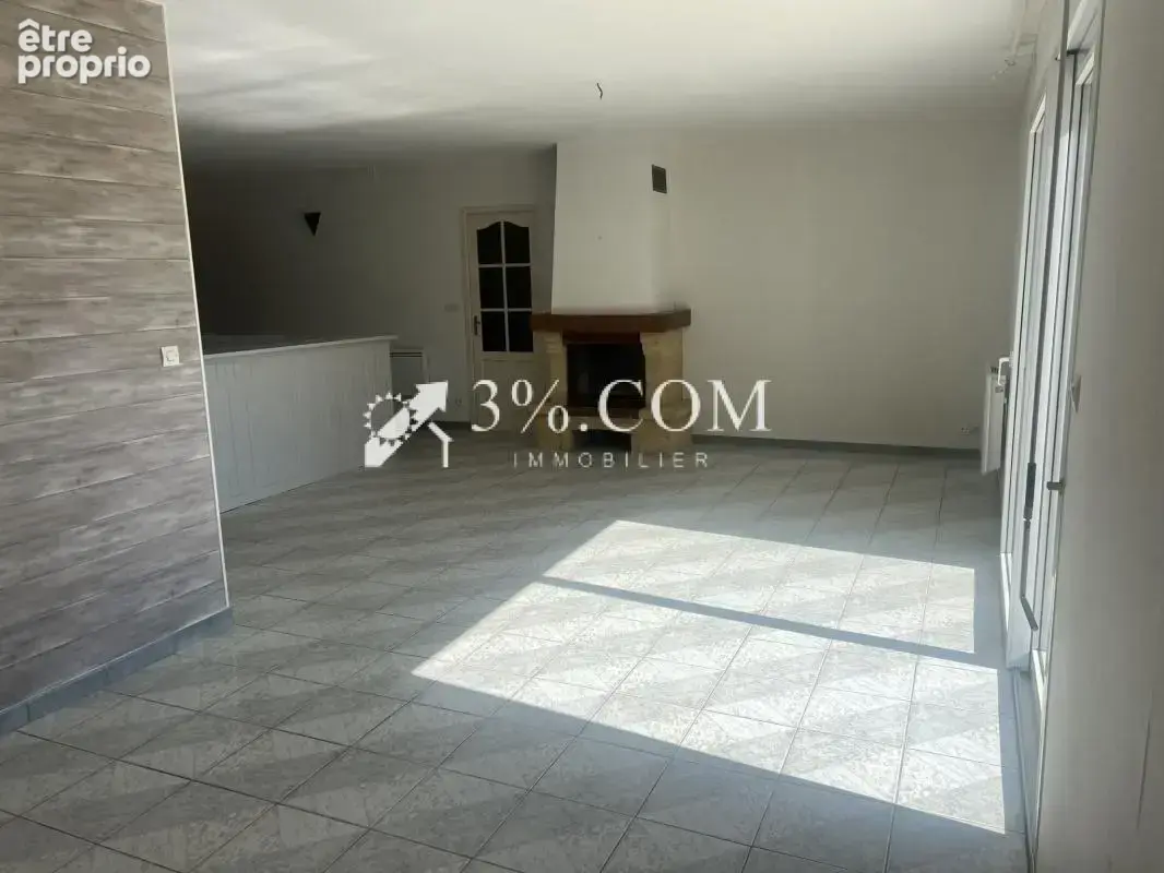 3%. com immobilier à  tercé - photo 7