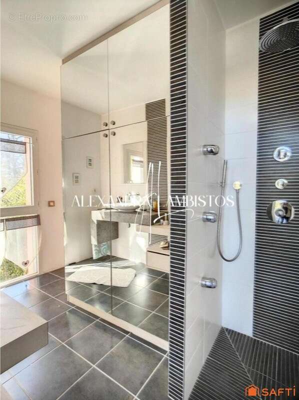 Photo 9 - Maison à JUVIGNAC