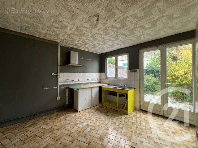 Maison à HELLEMMES-LILLE