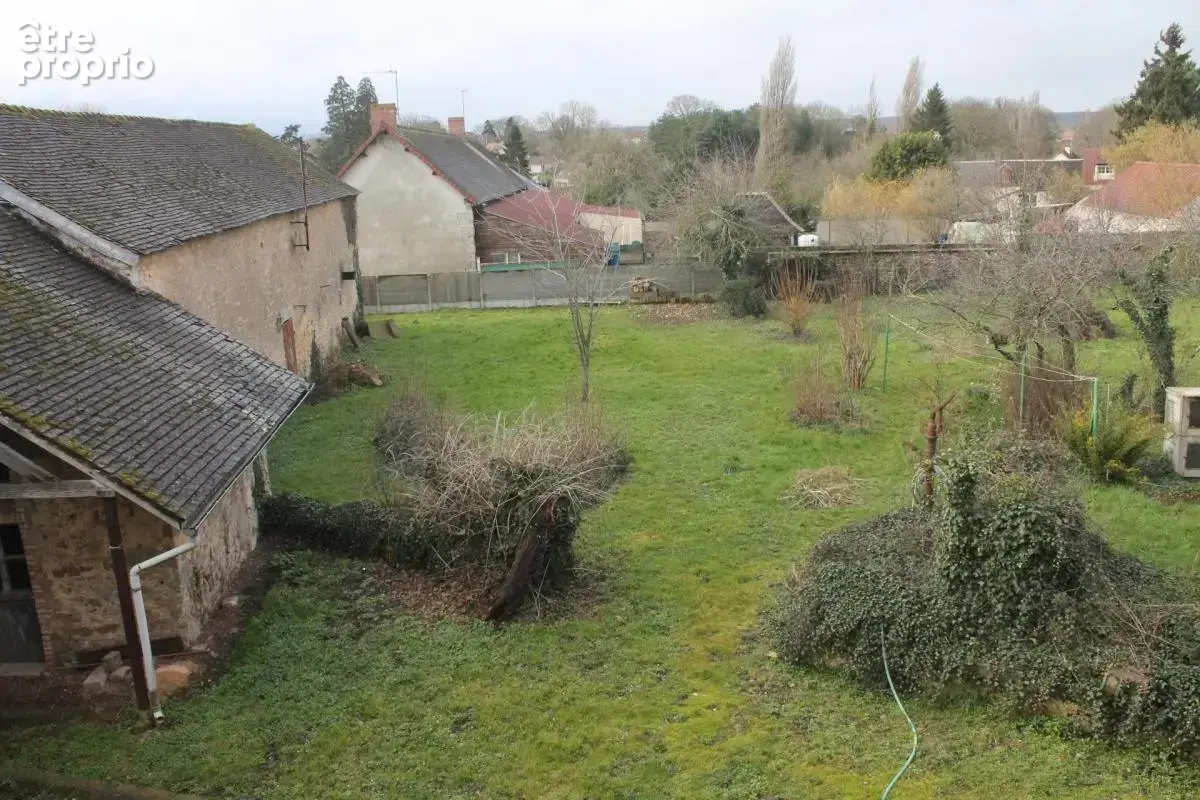 Maison 165 M² + 250M² de dépendances - photo 3