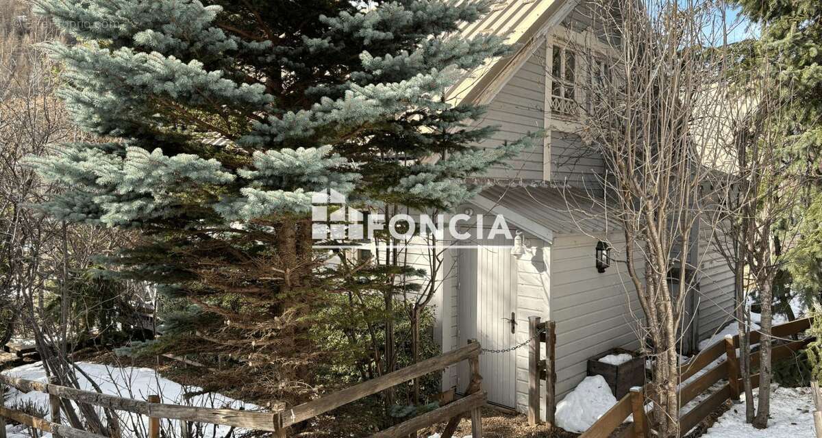 Appartement à ALLOS