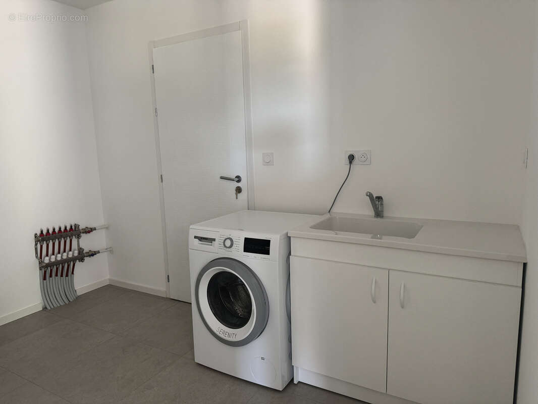 Maison contemporaine connectée de 2025 à La CAILLÈRE ST HILAIRE - 85410 - photo 11