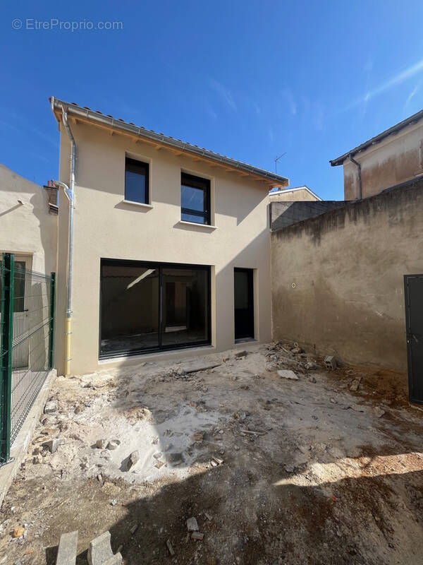 Maison à VILLEFRANCHE-SUR-SAONE