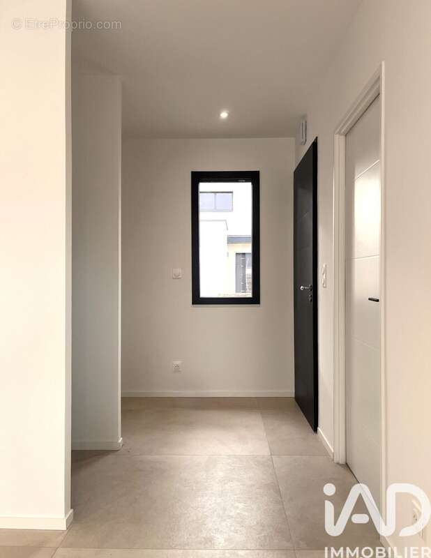 Photo 2 - Maison à BRISSAC-QUINCE