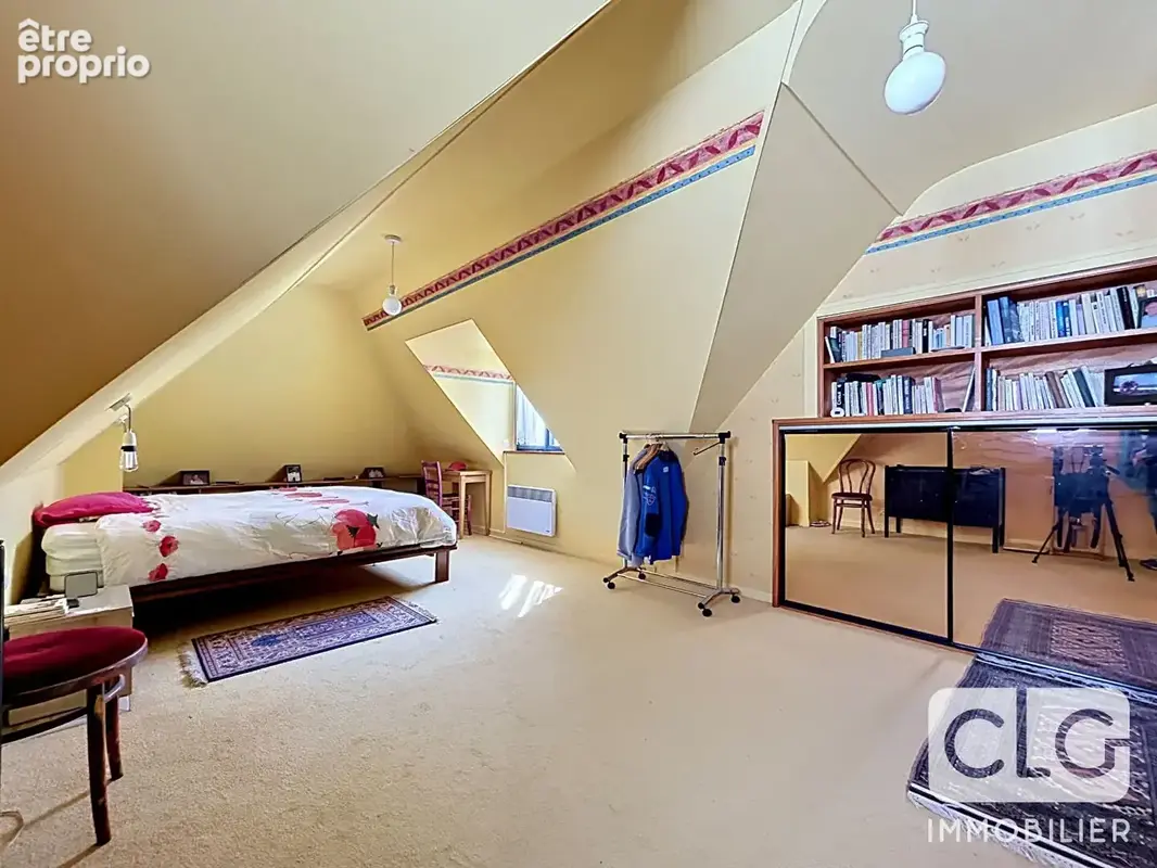 QUIMPER - Maison familiale avec piscine et jardin - photo 4