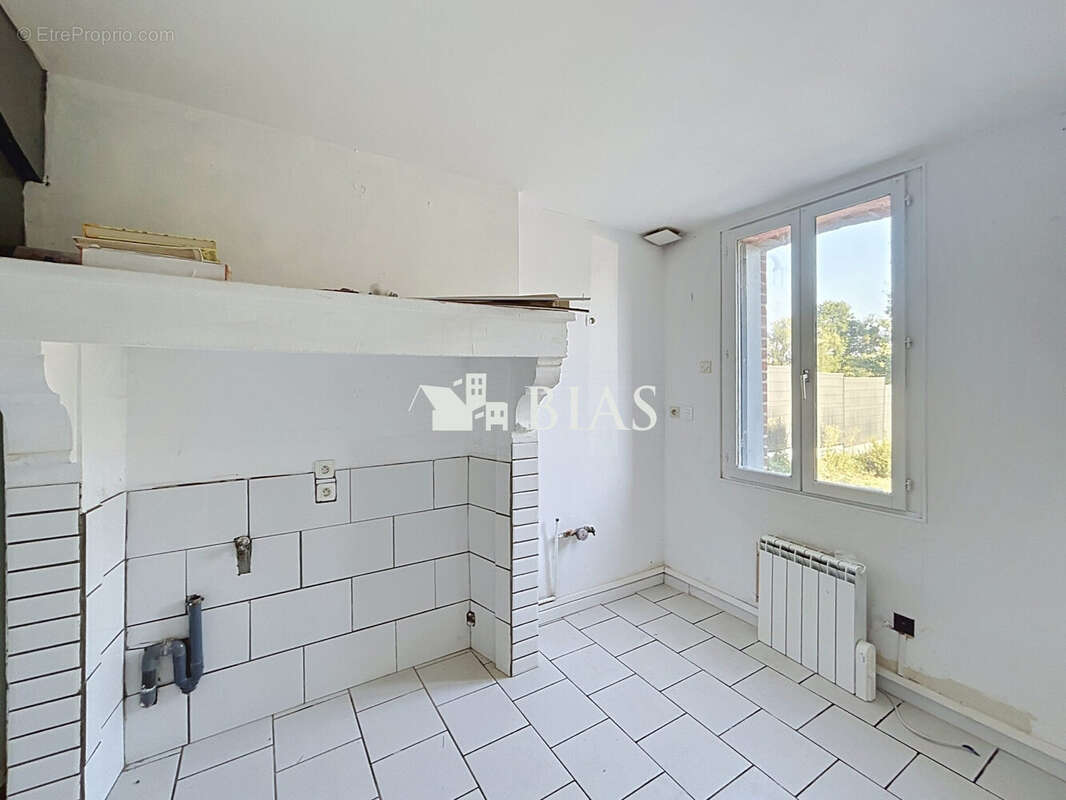 Maison 88 m² à Freneuse  - photo 9