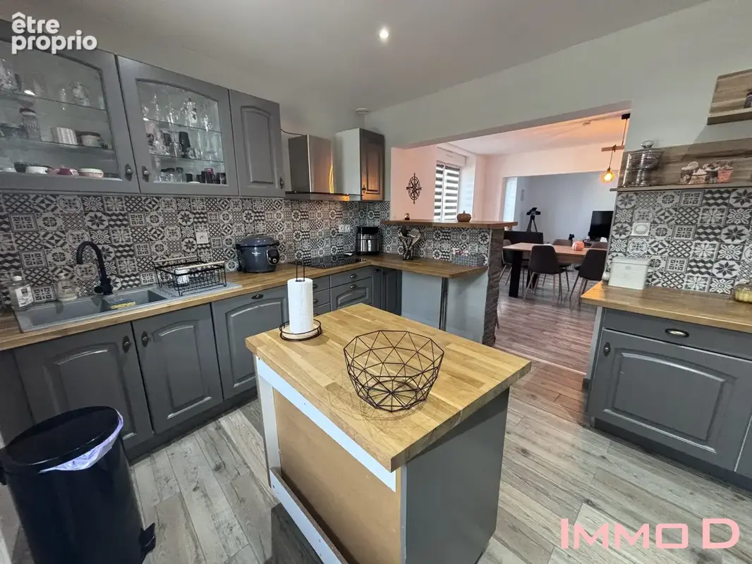 Maison 7 pièces 171 m² à vendre à Dogneville (88000) - photo 2
