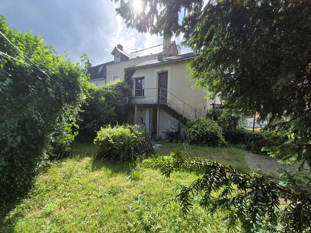 Maison à SABLE-SUR-SARTHE
