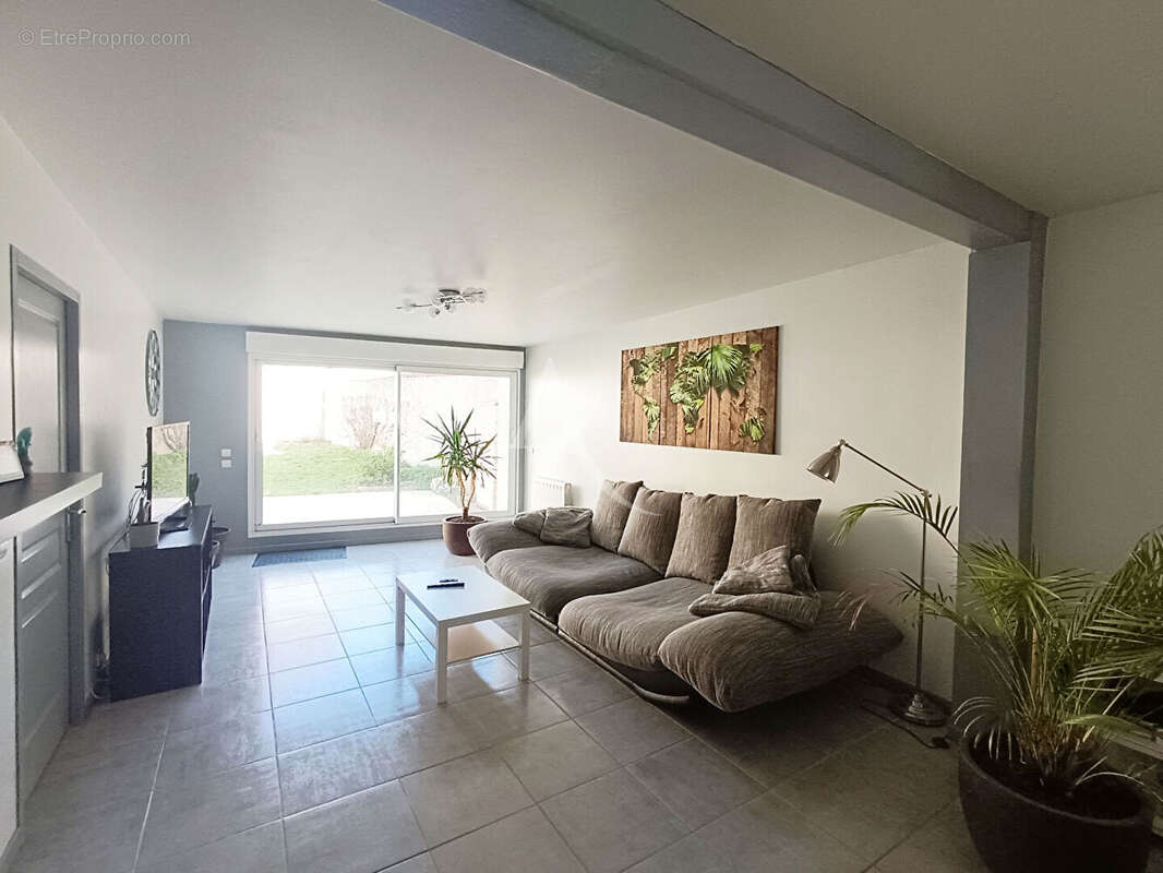 Maison à PONT-DU-CHATEAU