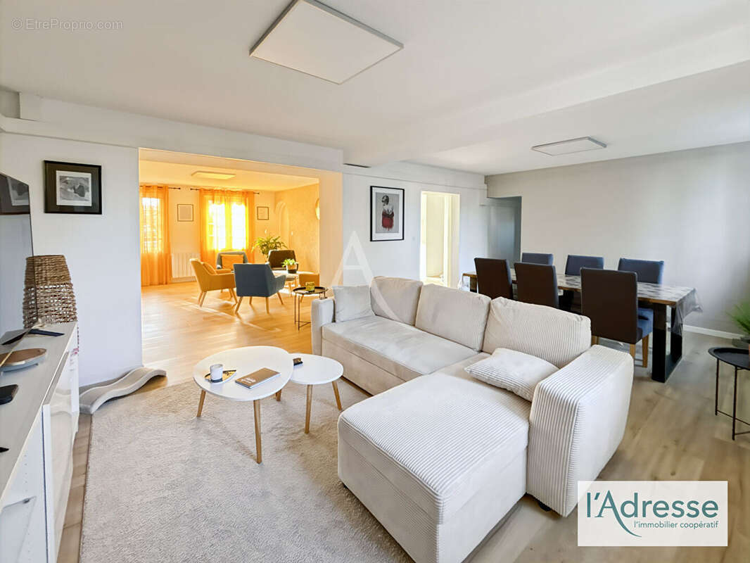 Appartement à FLEURY-SUR-ANDELLE