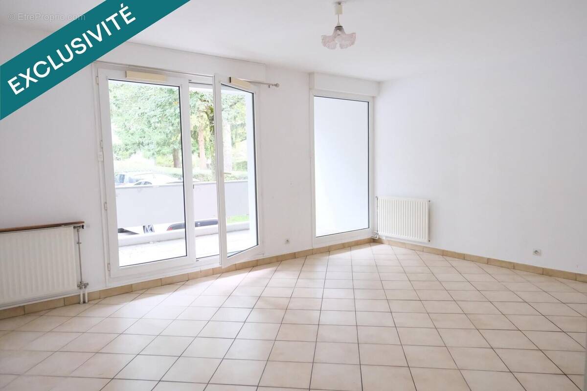 Photo 1 - Appartement à LES ULIS
