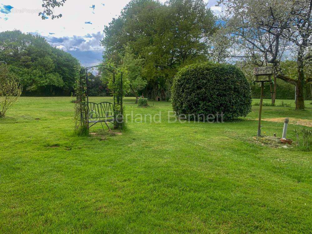 Maison à SAUZE-VAUSSAIS