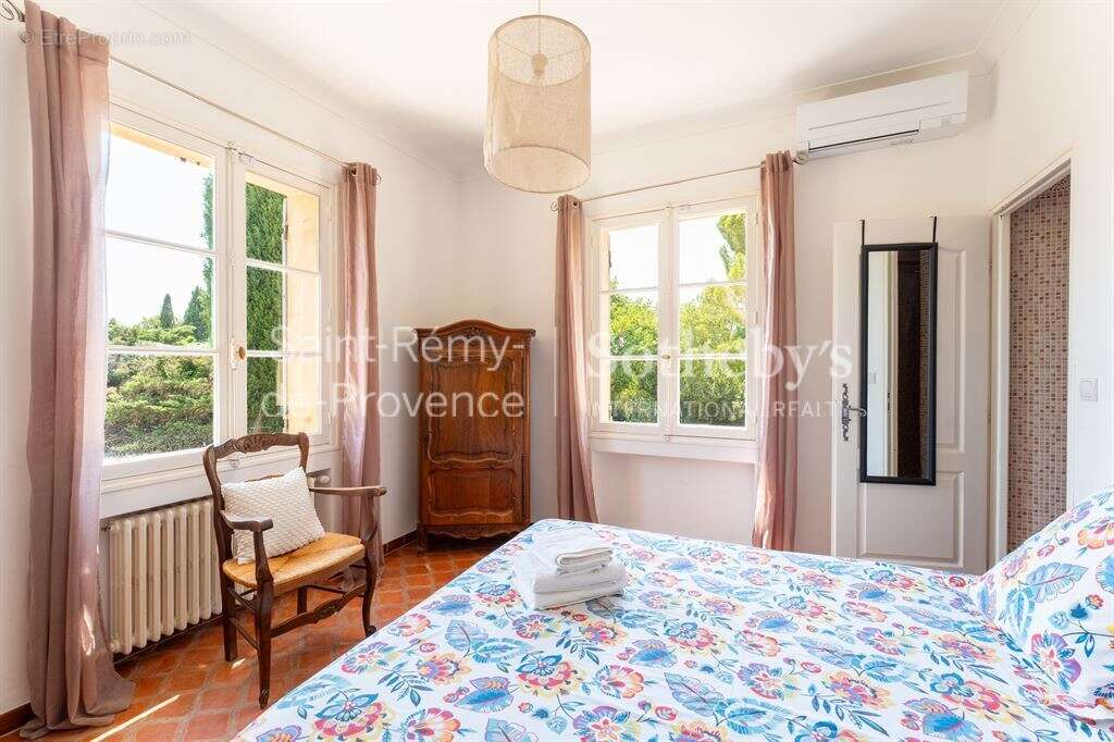 Maison à SAINT-REMY-DE-PROVENCE