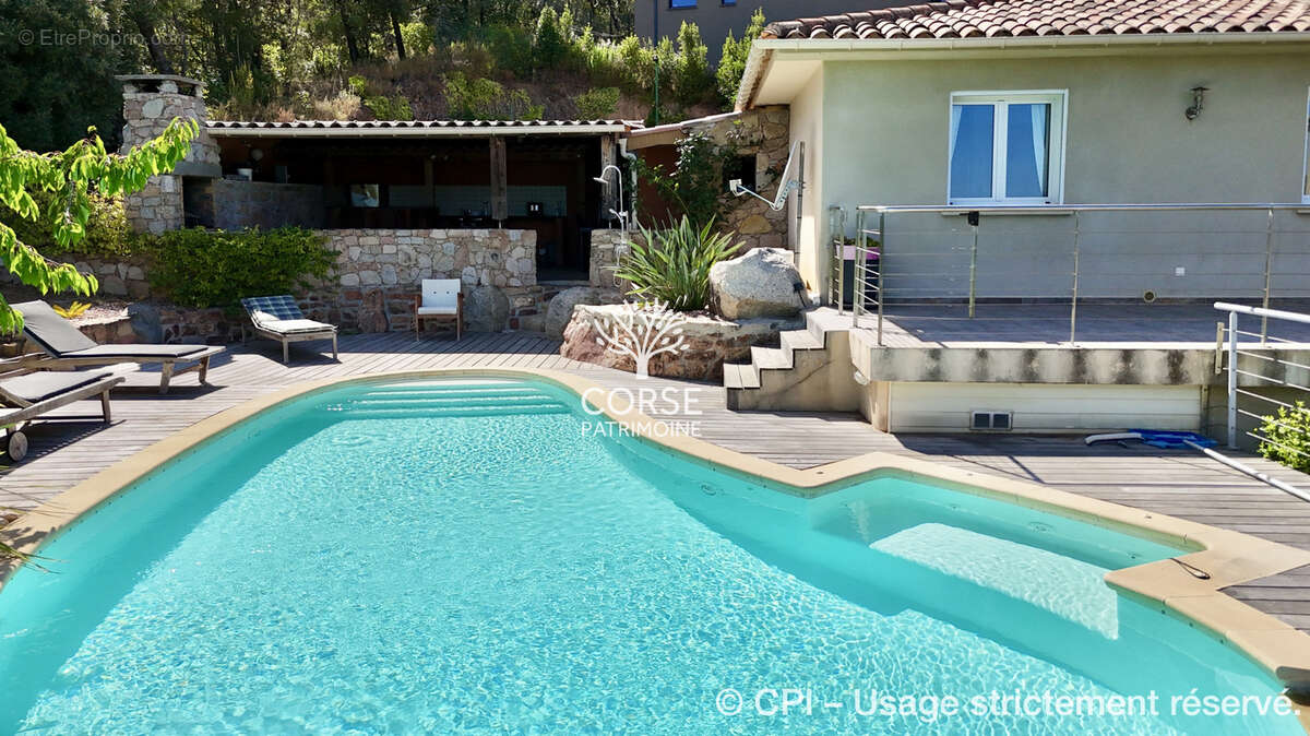 Maison à PORTO-VECCHIO