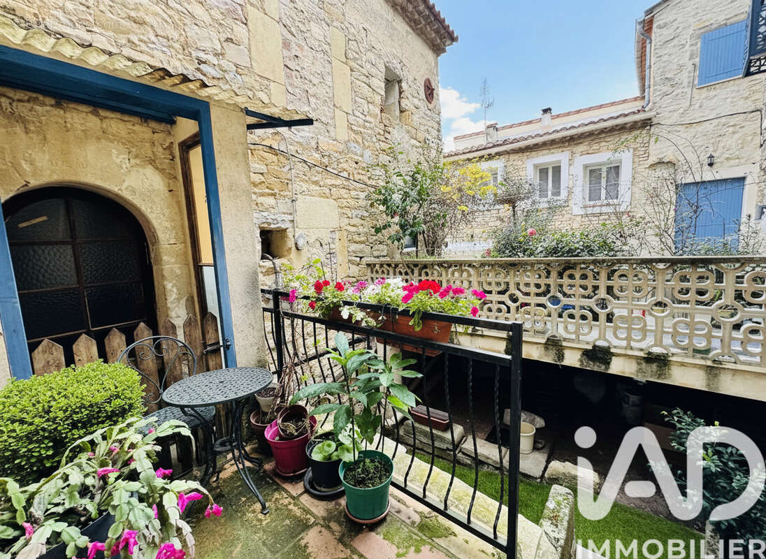 Photo 2 - Maison à LANGLADE