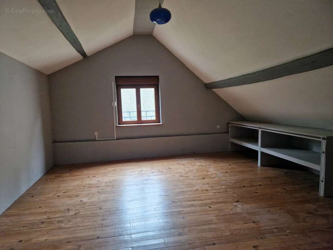 Maison à COURTRIZY-ET-FUSSIGNY