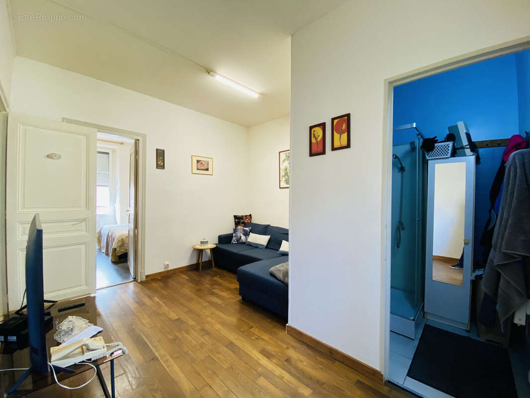Appartement T3 et Studio en coeur de ville - photo 6