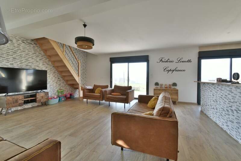 Maison à MONTMIRAIL