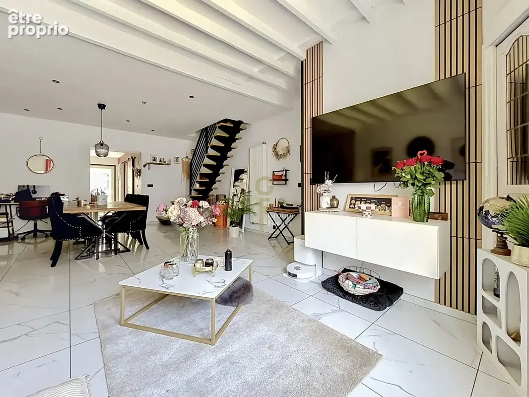 Maison 4 pièces 98 m² à vendre à Neuville-En-Ferrain (59960) - photo 2