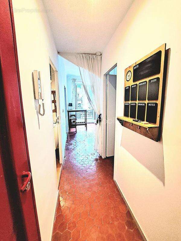 Appartement à MARSEILLE-2E