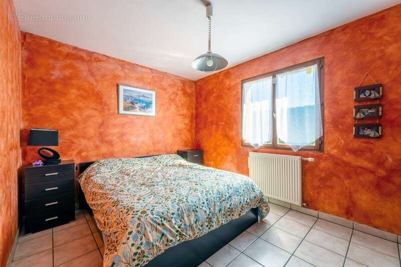 Maison à ARNAS