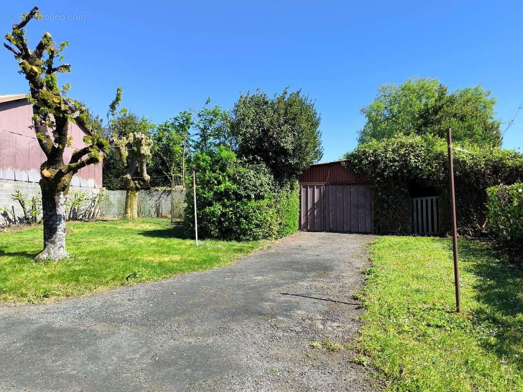 Maison à PAIZAY-NAUDOUIN-EMBOURIE