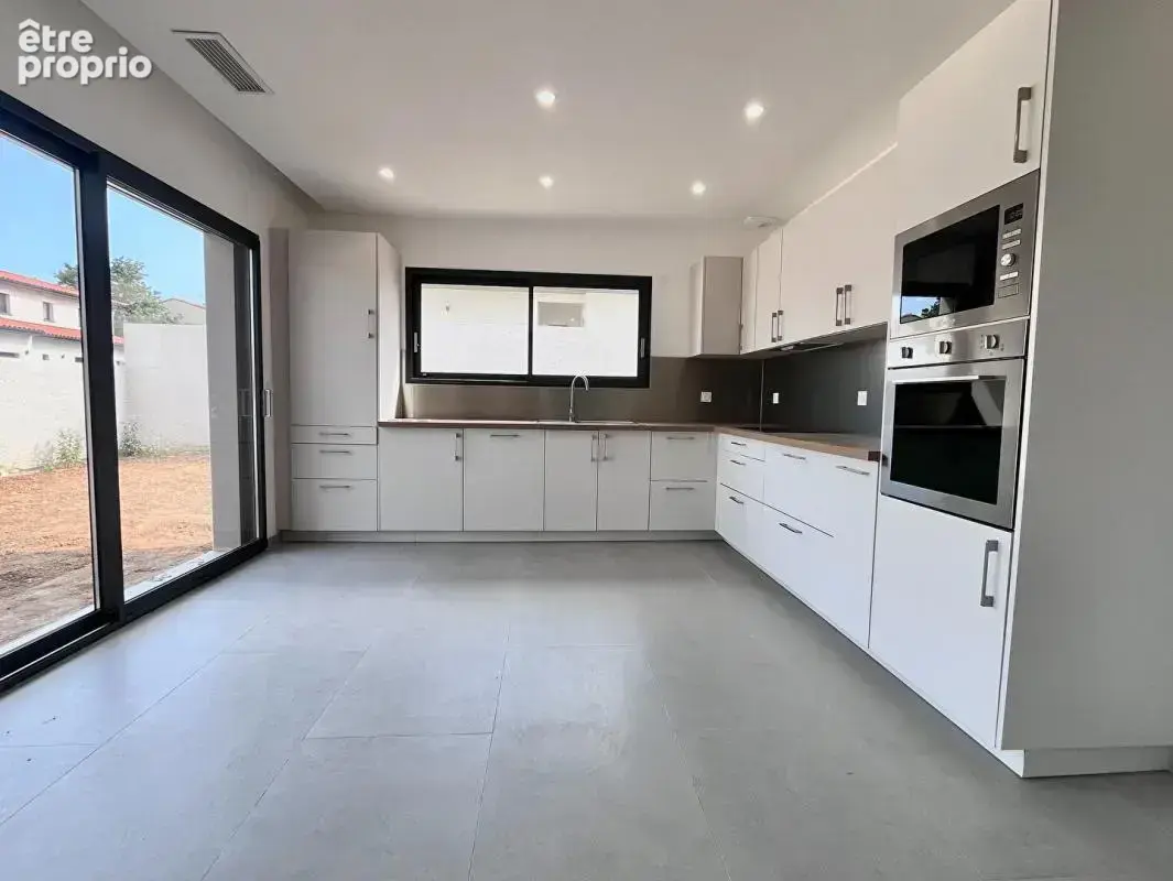 Magnifique maison neuve de 130 m²  en R+1 sur un terrain 3 faces piscinable sans vis-à-vis - photo 12