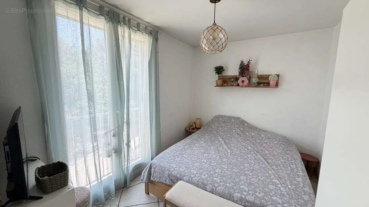 Appartement à LA VALETTE-DU-VAR