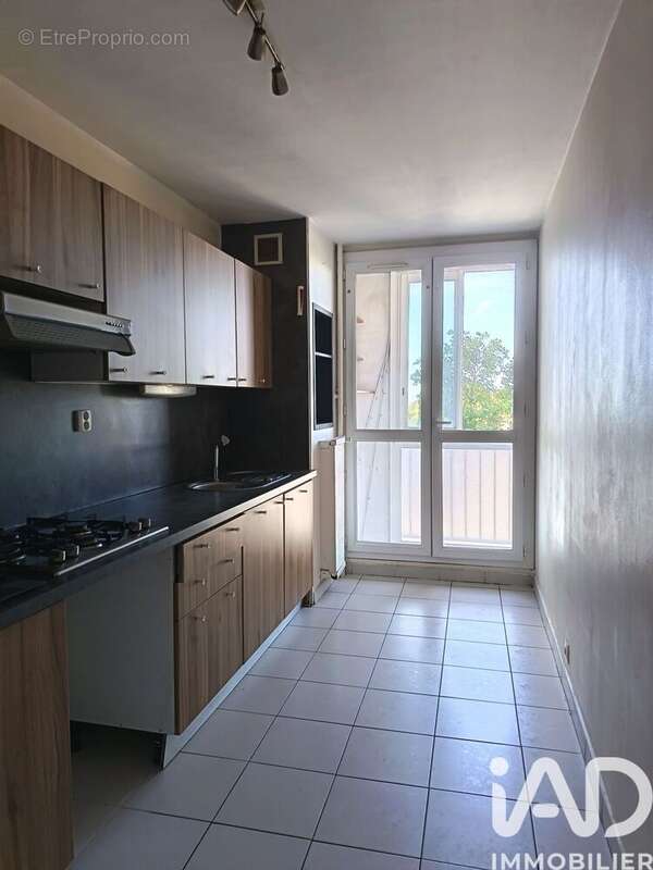 Photo 3 - Appartement à MARSEILLE-14E