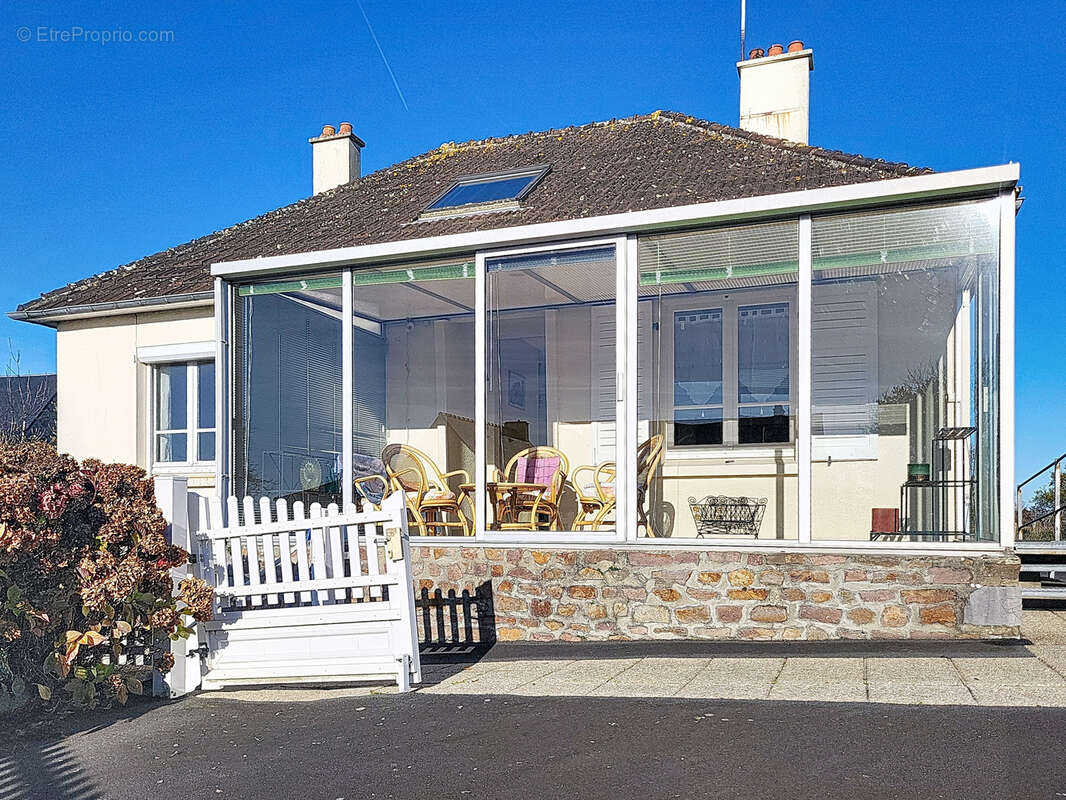 Maison à MONTCHATON