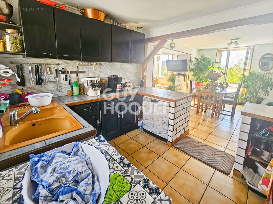 Maison à CHAUMES-EN-BRIE