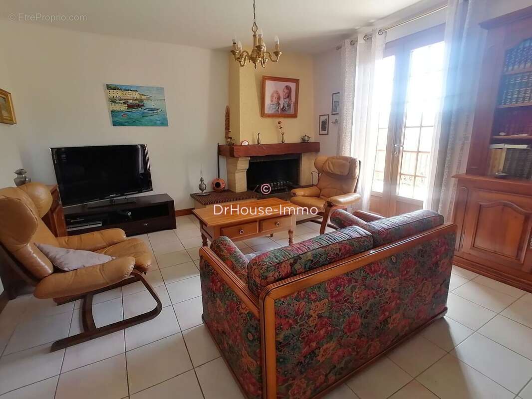 Maison à SAINT-CERE