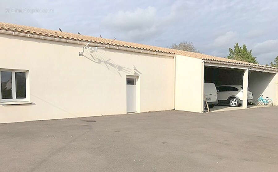 Maison à LA RONDE
