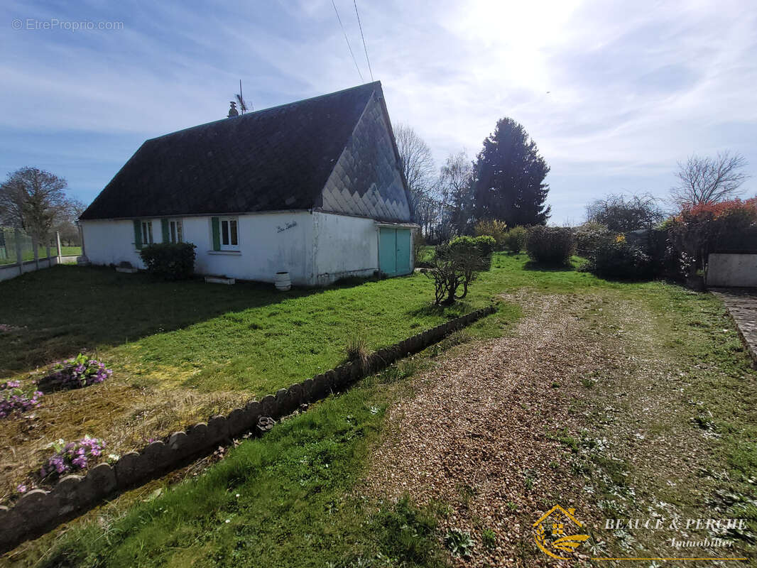 Maison à ILLIERS-COMBRAY