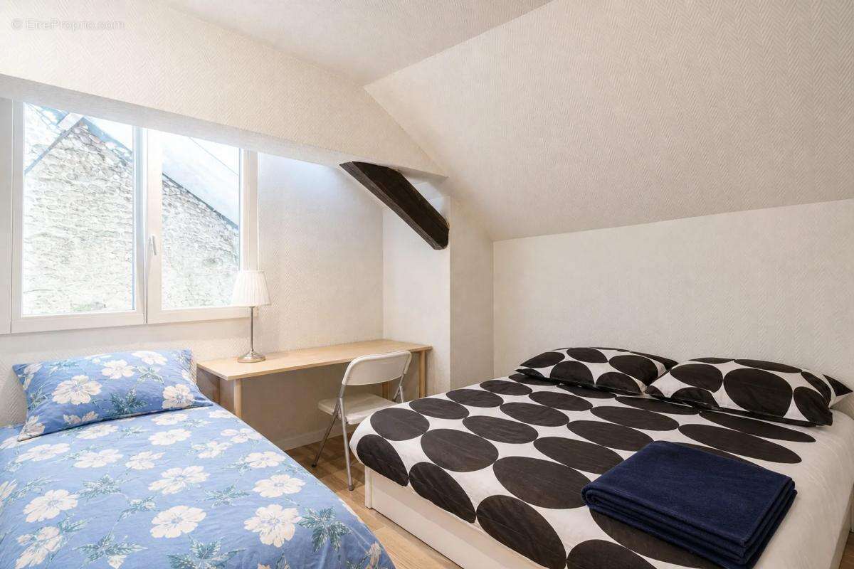 Ancien corps de ferme divisé en 3 logements indépendants ! - photo 18