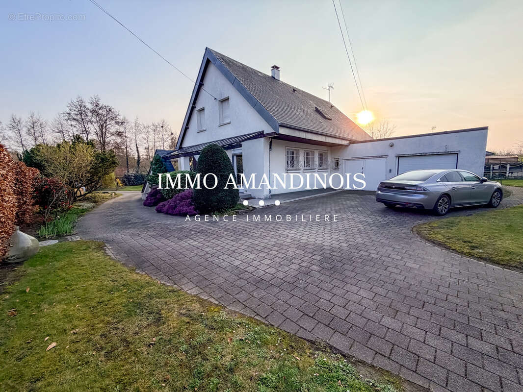 Maison à SAINT-AMAND-LES-EAUX