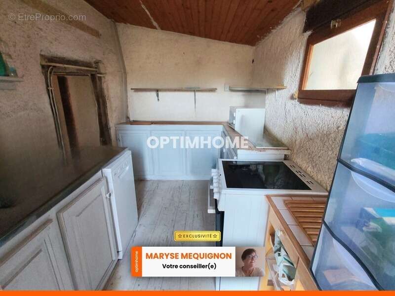 Maison à AUGEROLLES