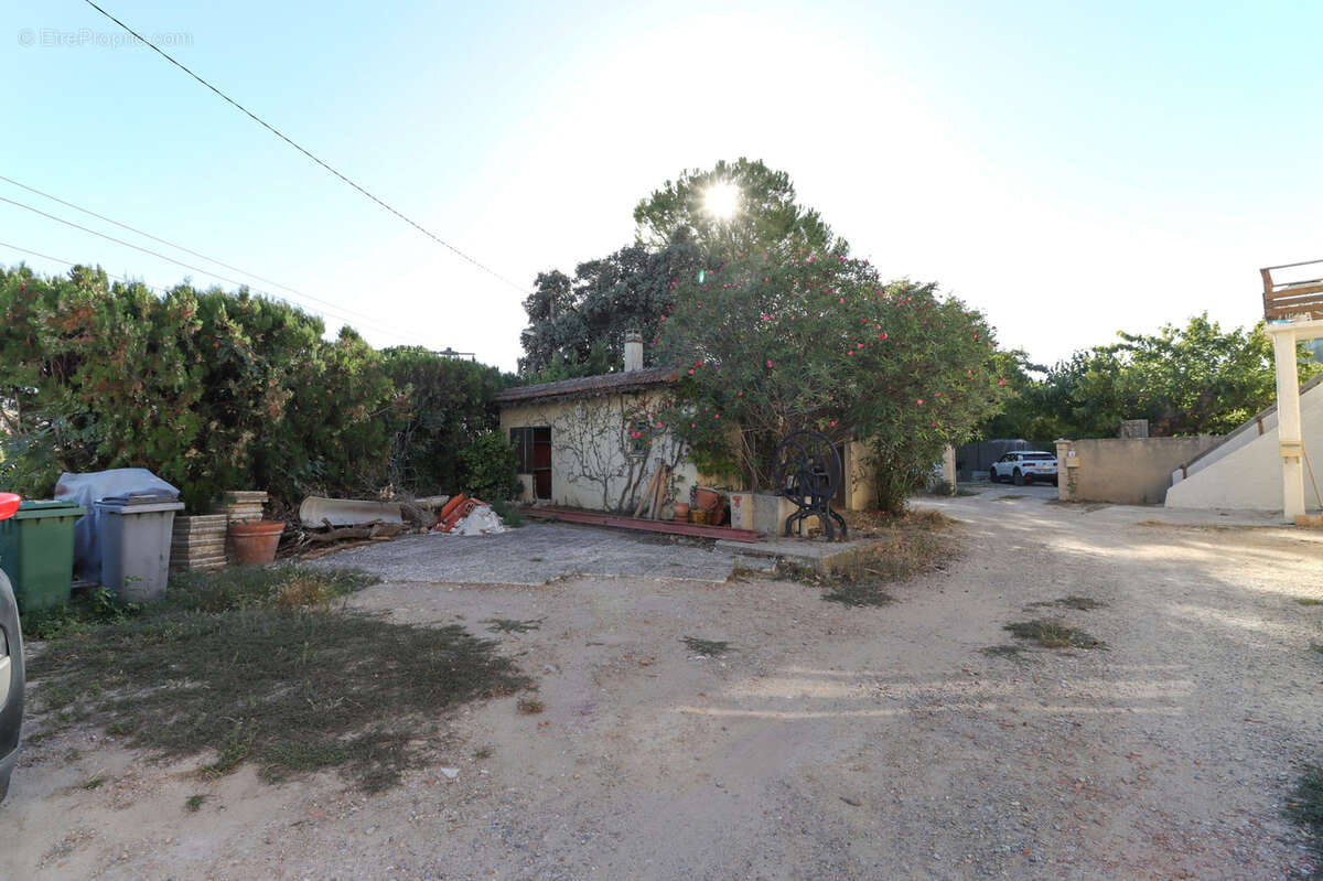 A vendre Maison de ville 3 chambres, garage, jardin à Pouzols - photo 10