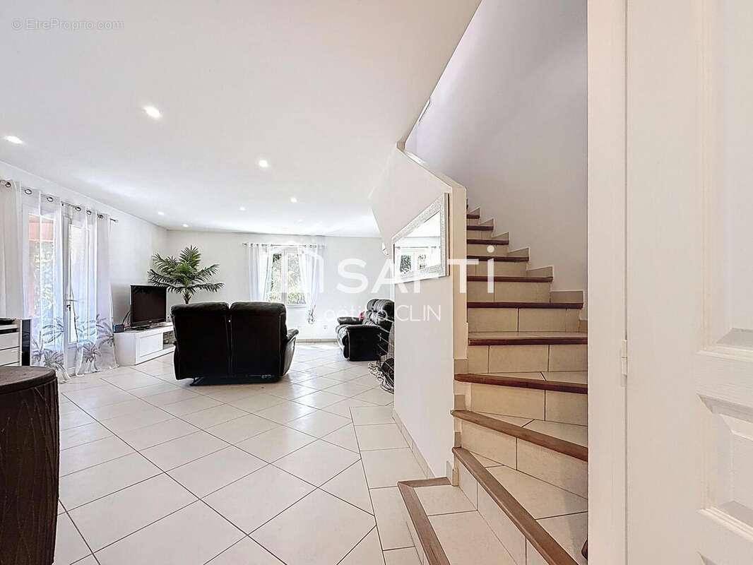 Photo 7 - Maison à BAGNOLS-EN-FORET